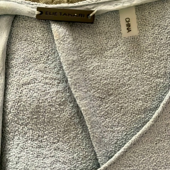 Ellie Tahari Shell Top, Powder blue, Size M - Picture 4 of 4